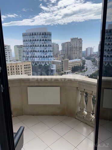Продаётся 3-комн. новостройка 105 м², м. Элмляр Академиясы, photo 28 from 31