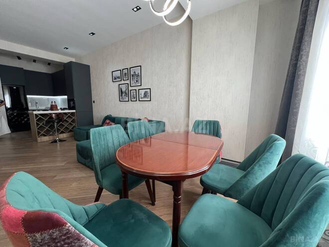 Сдается 2-комн. новостройка 75 м², м. Ичеришехер, photo 3 from 12