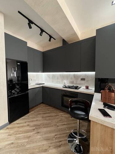 Сдается 2-комн. новостройка 75 м², м. Ичеришехер, photo 8 from 12