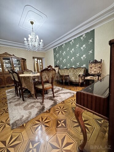 Satılır 4 otaqlı köhnə tikili 134 m², Sahil m., photo 6 from 21