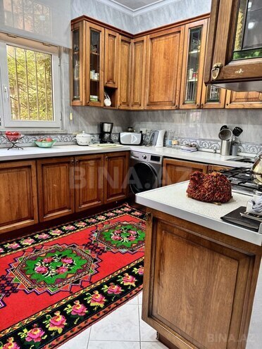 Satılır 4 otaqlı köhnə tikili 134 m², Sahil m., photo 15 from 21