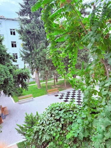 Satılır 2 otaqlı köhnə tikili 45 m², Memar Əcəmi m., photo 1 from 9