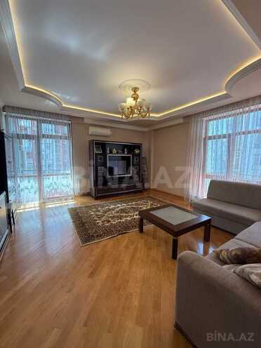 Сдаётся 3-комн. новостройка 130 м², м. Нариман Нариманов, photo 3 from 13