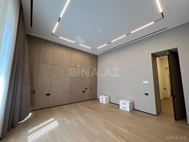 Satılır 3 otaqlı köhnə tikili 110 m², Sahil m., photo 15 from 22