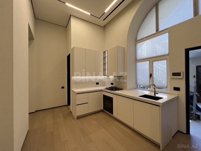 Satılır 3 otaqlı köhnə tikili 110 m², Sahil m., photo 21 from 22