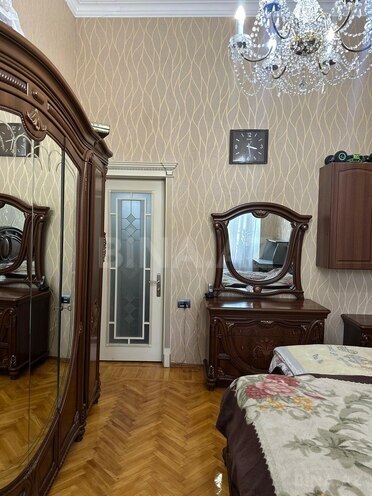 Продается 4-комн. вторичка 140 м², м. Ичеришехер, photo 13 from 28