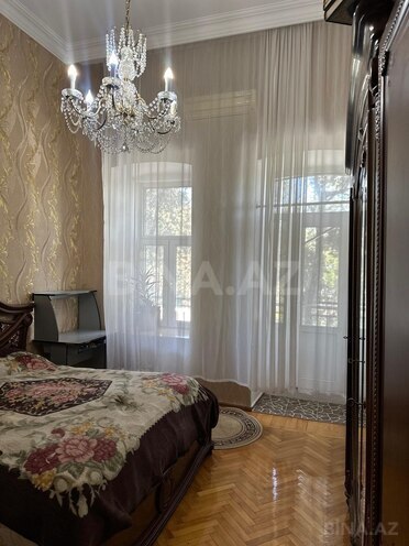 Продается 4-комн. вторичка 140 м², м. Ичеришехер, photo 14 from 28