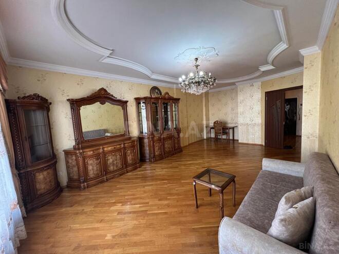Продается 3-комн. новостройка 150 м², м. Ази Асланов, photo 4 from 25