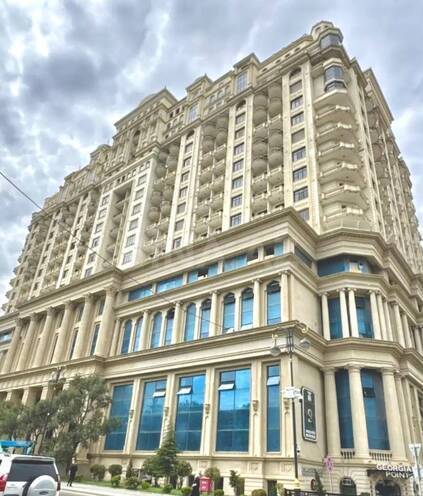 Продаётся 3-комн. новостройка 133 м², м. Элмляр Академиясы, photo 3 from 15