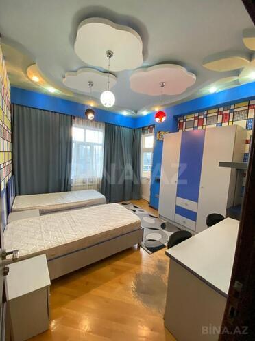 İcarəyə verilir 3 otaqlı yeni tikili 140 m², İnşaatçılar m., photo 8 from 32