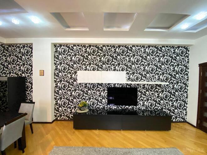 İcarəyə verilir 3 otaqlı yeni tikili 140 m², İnşaatçılar m., photo 31 from 32