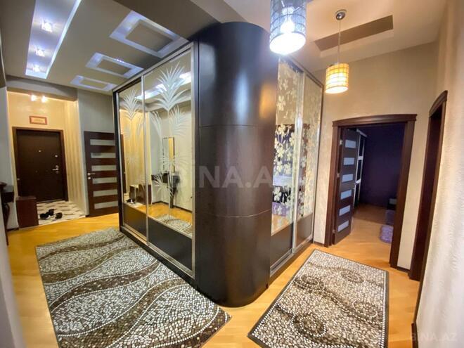 İcarəyə verilir 3 otaqlı yeni tikili 140 m², İnşaatçılar m., photo 14 from 32