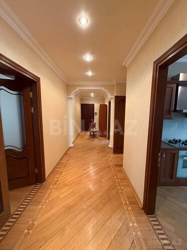 İcarəyə verilir 4 otaqlı köhnə tikili 120 m², Nizami m., photo 8 from 18