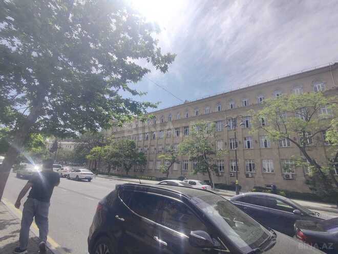 Satılır 2 otaqlı köhnə tikili 64 m², Nizami m., photo 20 from 22