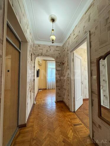 Satılır 2 otaqlı köhnə tikili 60 m², Bakıxanov q., photo 8 from 14