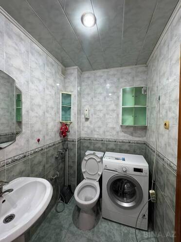 Satılır 2 otaqlı köhnə tikili 60 m², Bakıxanov q., photo 12 from 14