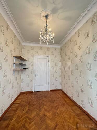 Satılır 2 otaqlı köhnə tikili 60 m², Bakıxanov q., photo 6 from 14