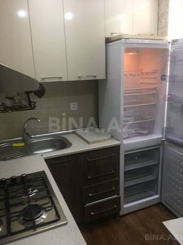 Продаётся 1-комн. вторичка 35 м², Ясамальский р., photo 9 from 17