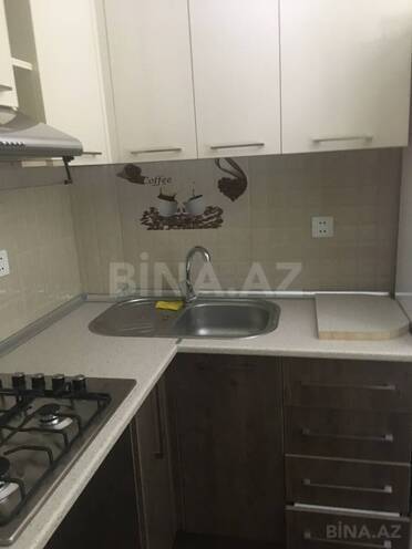 Продаётся 1-комн. вторичка 35 м², Ясамальский р., photo 11 from 17