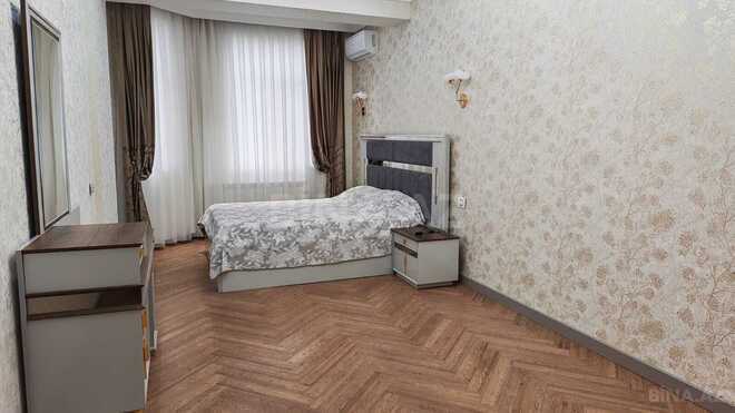 Сдаётся 4-комн. новостройка 245 м², Насиминский  р., photo 4 from 22