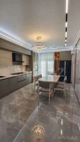 Сдаётся 4-комн. новостройка 245 м², Насиминский  р., photo 10 from 22