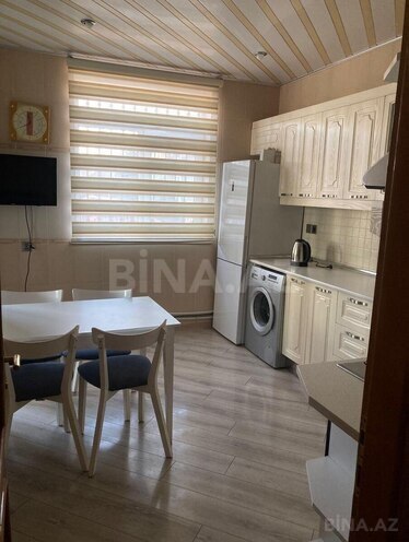 Сдается 3-комн. новостройка 110 м², м. Нефтчиляр, photo 8 from 12
