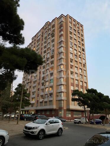 Сдается 3-комн. новостройка 105 м², м. Нефтчиляр, photo 1 from 14