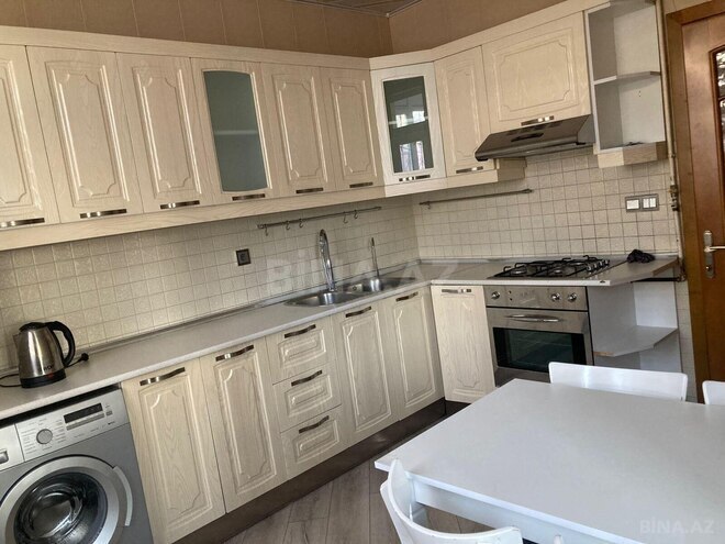 Сдается 3-комн. новостройка 105 м², м. Нефтчиляр, photo 4 from 14