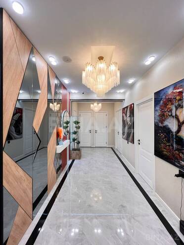 Продаётся 3-комн. новостройка 110 м², Хатаинский р., photo 4 from 30