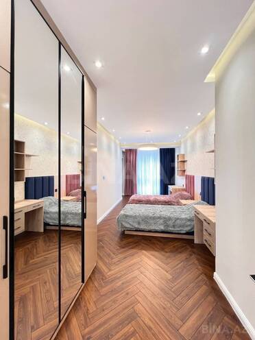 Продаётся 3-комн. новостройка 110 м², Хатаинский р., photo 19 from 30