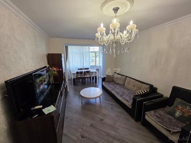 Satılır 3 otaqlı köhnə tikili 75 m², Neftçilər m., photo 3 from 17