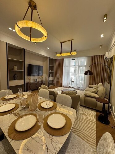 İcarəyə verilir 4 otaqlı yeni tikili 135 m², 8 Noyabr m., photo 3 from 10