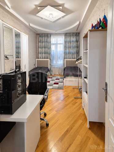 Продаётся 3-комн. новостройка 104 м², м. Нефтчиляр, photo 6 from 11