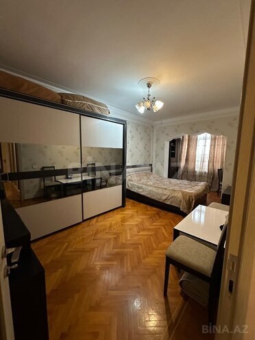 Продаётся 4-комн. вторичка 110 м², м. Иншаатчылар, photo 8 from 26