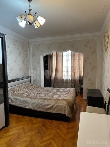 Продаётся 4-комн. вторичка 110 м², м. Иншаатчылар, photo 9 from 26