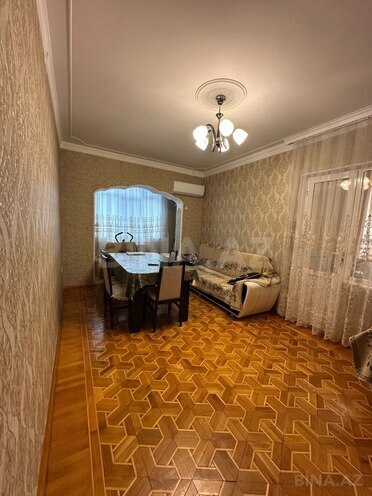 Продаётся 4-комн. вторичка 110 м², м. Иншаатчылар, photo 22 from 26