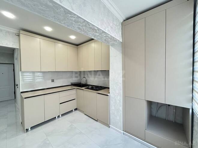 Satılır 2 otaqlı köhnə tikili 65 m², Xalqlar Dostluğu m., photo 8 from 16
