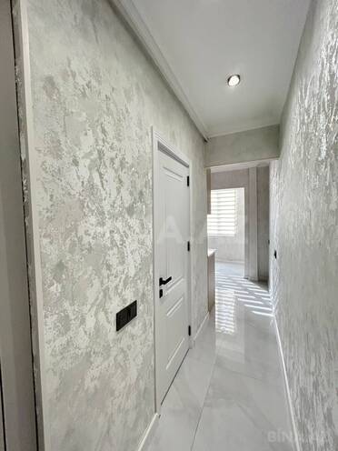 Satılır 2 otaqlı köhnə tikili 65 m², Xalqlar Dostluğu m., photo 12 from 16