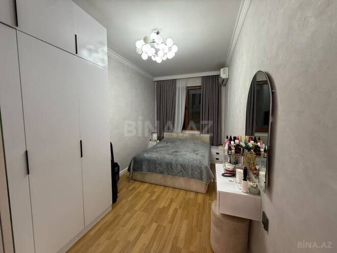 Satılır 2 otaqlı köhnə tikili 60 m², Azadlıq Prospekti m., photo 4 from 12