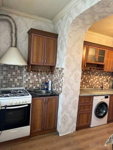 Satılır 2 otaqlı köhnə tikili 80 m², Azadlıq Prospekti m., photo 9 from 13