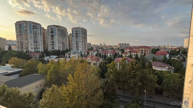 Satılır 3 otaqlı köhnə tikili 100 m², Azadlıq Prospekti m., photo 17 from 18