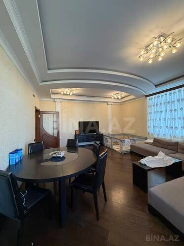 Satılır 4 otaqlı köhnə tikili 136 m², Nizami m., photo 5 from 32