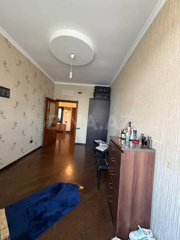Satılır 4 otaqlı köhnə tikili 136 m², Nizami m., photo 15 from 32
