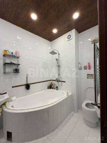 Satılır 4 otaqlı köhnə tikili 136 m², Nizami m., photo 22 from 32