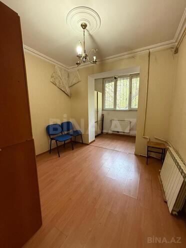 Satılır 3 otaqlı köhnə tikili 65 m², Həzi Aslanov m., photo 7 from 10