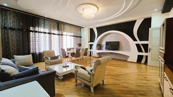 Продается 3-комн. новостройка 162 м², Насиминский  р., photo 1 from 18