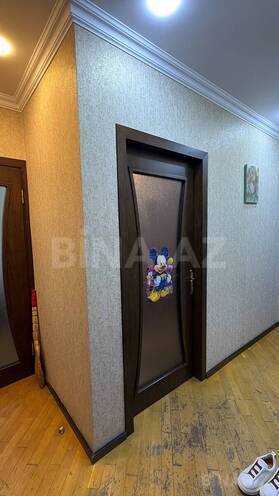 Satılır 2 otaqlı köhnə tikili 60 m², İnşaatçılar m., photo 10 from 12