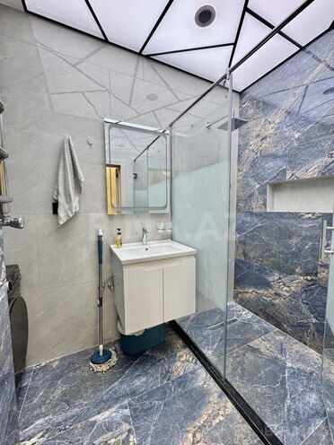 Сдаётся 2-комн. новостройка 70 м², м. Кероглу, photo 13 from 16