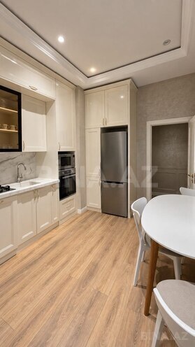 Сдается 2-комн. новостройка 85 м², м. Низами, photo 3 from 11