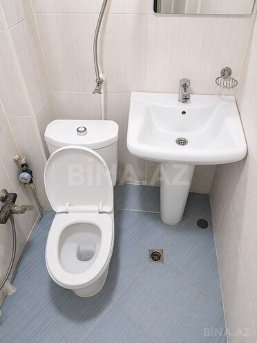 Продается 2-комн. вторичка 38 м², м. Элмляр Академиясы, photo 8 from 9